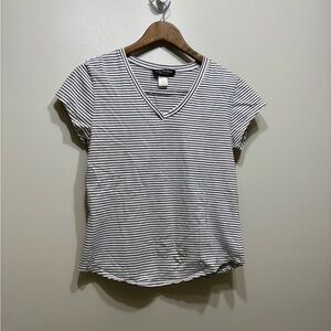 ✨$8 CLEAR-OUT✨ Soft Works Petites Y2K Vintage Striped VNeck Tee Shirt Top White
